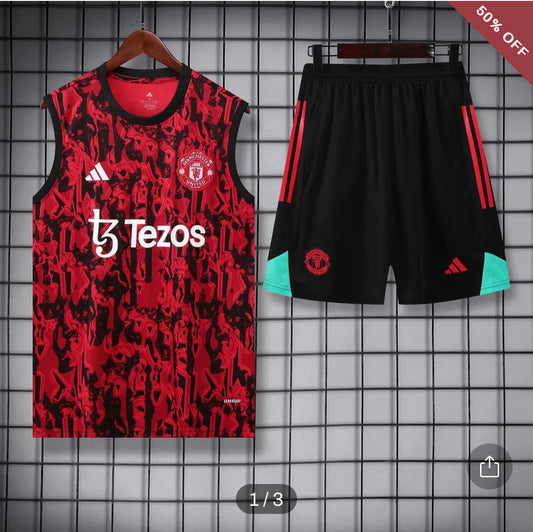 2023/2024 Manchester United pre-match training Red Jersey+Shorts