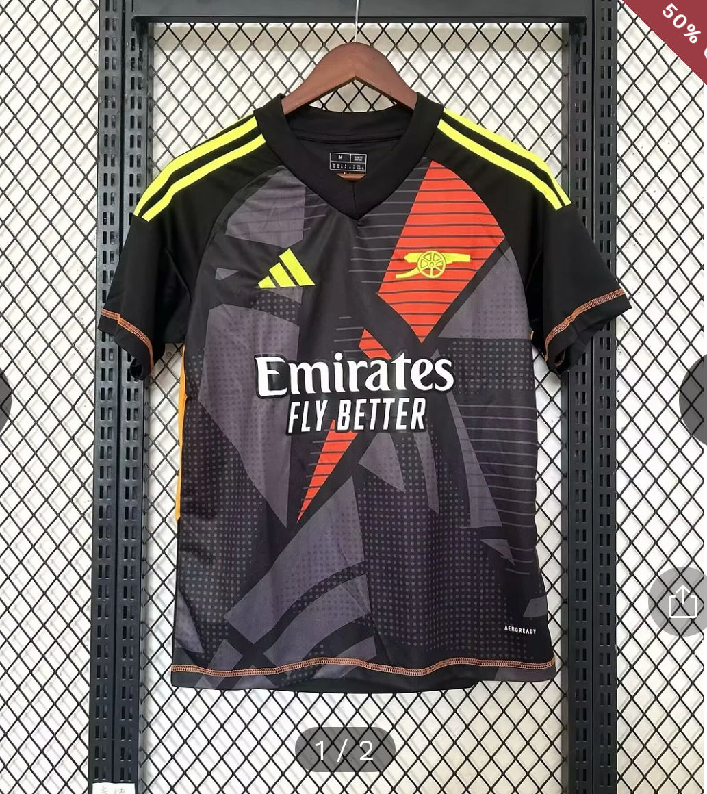 2024/2025 Arsenal Goalkeeper Orange And BlackFootball Shirt New in