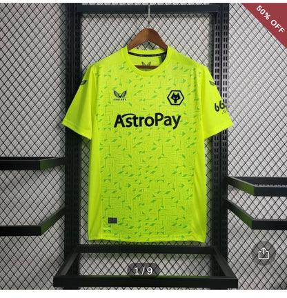 2023/2024 Wolverhampton Wanderers Goalkeeper Football Shirt