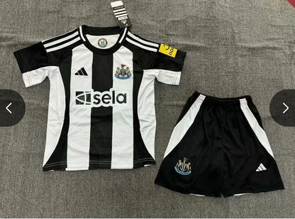 2024/2025 Newcastle United Home Soccer Jersey Kids Size New in