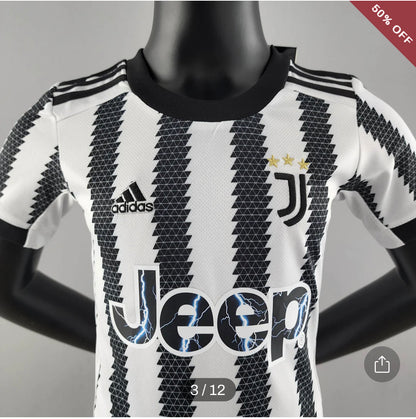 2022/2023 Juventus Home Soccer Jersey & Shorts